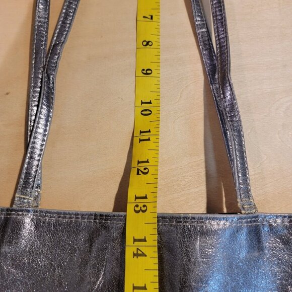 ✨ Vintage Carlos Falchi Silver-Tone Tote Bag - Rare Metallic Design - Picture 10 of 10